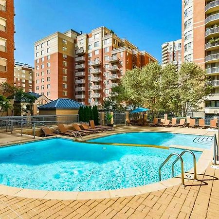 Exclusive Apt In Ballston With Gym Арлингтон Экстерьер фото
