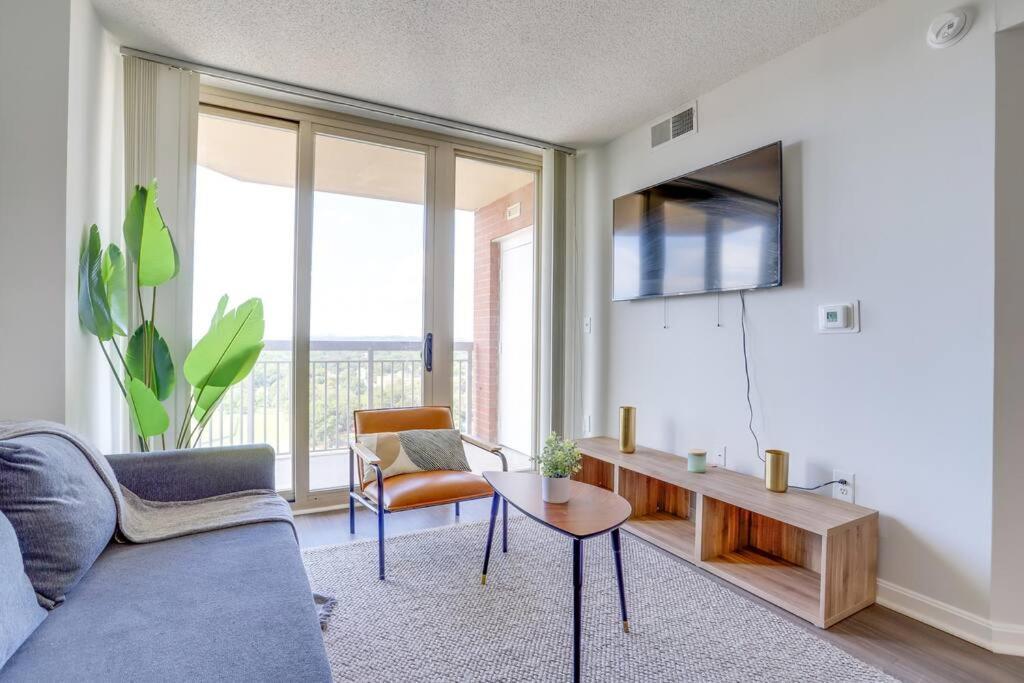 Exclusive Apt In Ballston With Gym Арлингтон Экстерьер фото