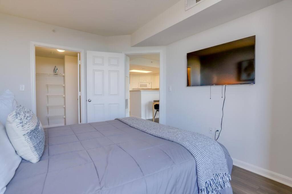Exclusive Apt In Ballston With Gym Арлингтон Экстерьер фото